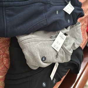 Abercrombie &Fitch kids full-zip hoodie size 5/6